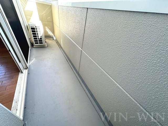 フィールドピア Wのバルコニー