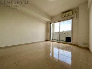 アーデン塚口の居間