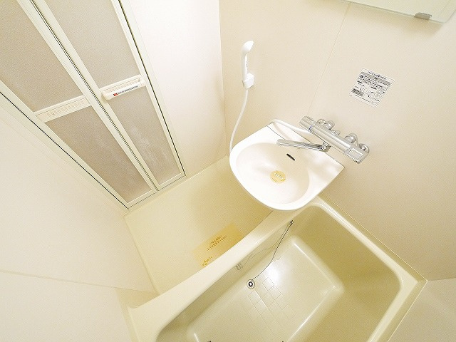 レオパレスナカノの設備|洗面台