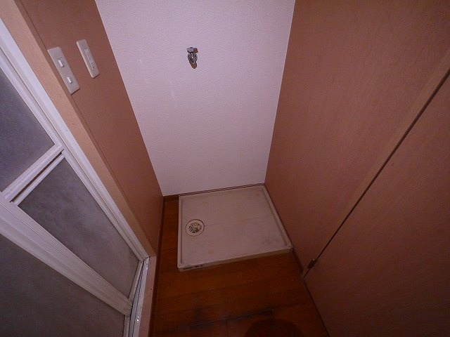 レオパレスナカノの設備|嬉しい室内洗濯機置き場がございます。