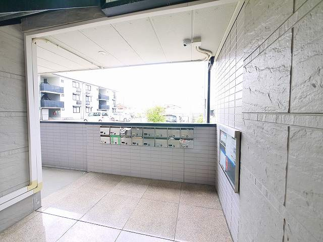 レオパレスナカノのその他共用部分|集合ポスト