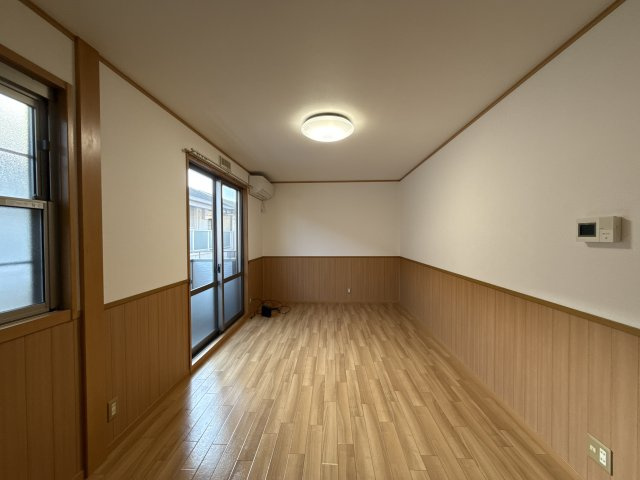 コンフォート高町Ⅱの居間・リビング