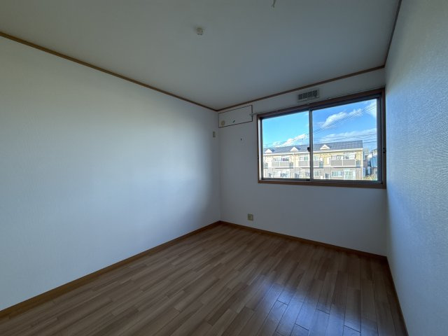 コンフォート高町Ⅱの寝室