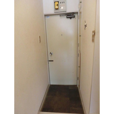 【玄関】 | メゾンムラコシ３号館