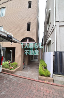 【エントランス】 | ウィスタリヤハイム