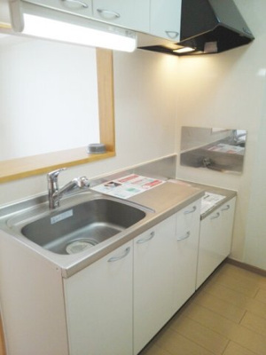 【キッチン】 | スウィ－ト・クリアネス | 【スウィ－ト・クリアネス】きれいなキッチンです