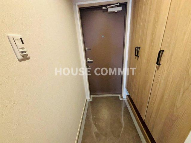 ライオンズガーデンシティ成田の玄関