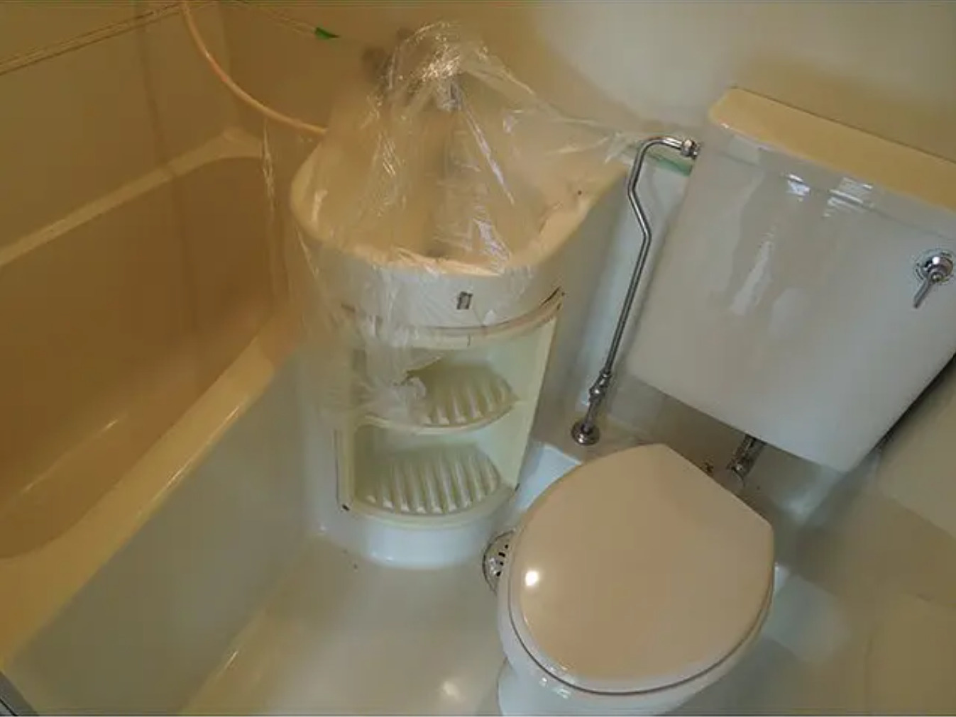 【大阪府】大阪市阿倍野区　1棟収益マンションの浴室