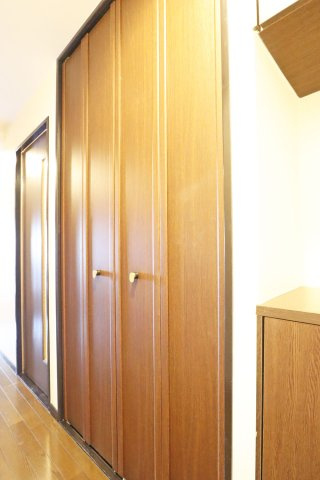 ライオンズマンション姫路東今宿の収納|廊下収納