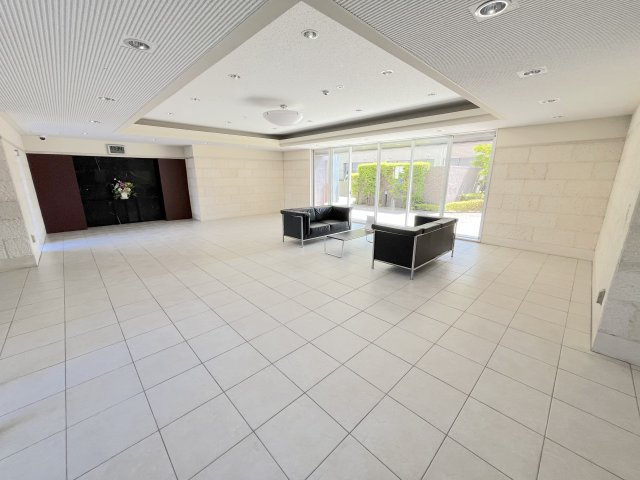 エイルマンション粕屋中央グランディスのエントランス