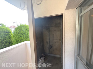 【収納】 | 東難波住宅１号棟 | バルコニーには収納がございます！！