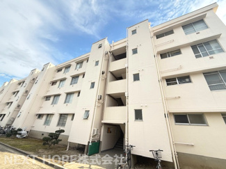 【その他】 | 東難波住宅１号棟 | 【東難波住宅１号棟】地上４階建　総戸数９０戸　ご紹介のお部屋は１階部分です♪