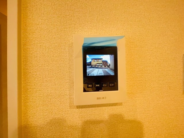 岡崎第255下和田町　新築分譲住宅　全3棟　2号棟のセキュリティ|モニター付きインターホンで来客対応も安心です♪