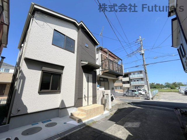 八潮市古新田　新築戸建　全1棟の前面道路含む現地写真|前面道路含む現地写真です。