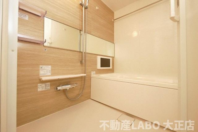 プレジオ阿波座の浴室