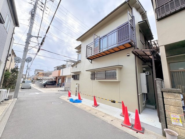 嵯峨野有栖川町の前面道路含む現地写真