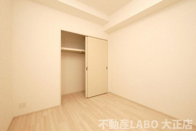 プレジオ阿波座の寝室