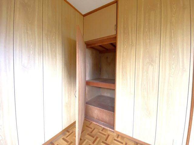 長生村一松丙466貸家の収納