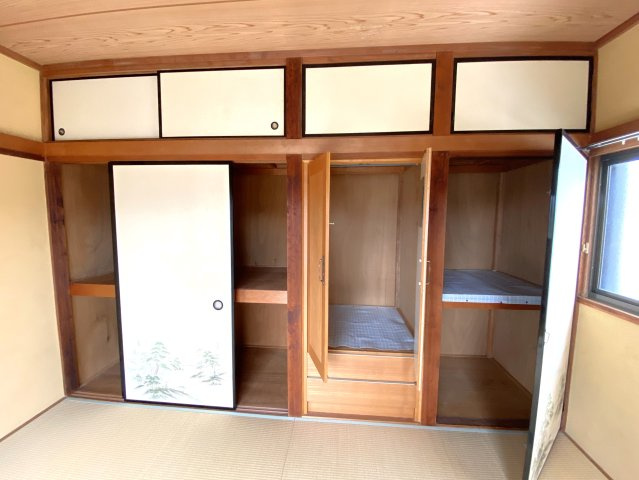 長生村一松丙466貸家の収納