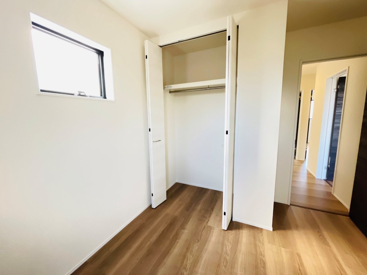 岡崎第255下和田町　新築分譲住宅　全3棟　3号棟の収納|豊富な数のクローゼットには、衣類、日用品、家族の思い出まで大切に保管できます♪