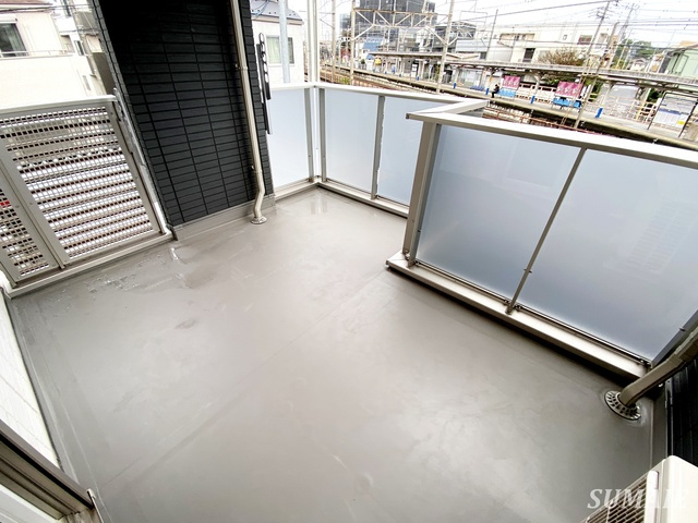 ゆずり葉のバルコニー|バルコニー！