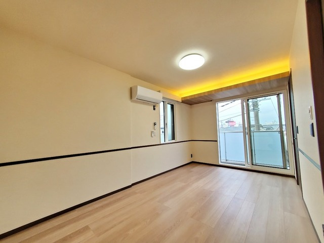 ゆずり葉の洋室|落ち着いた内装です！