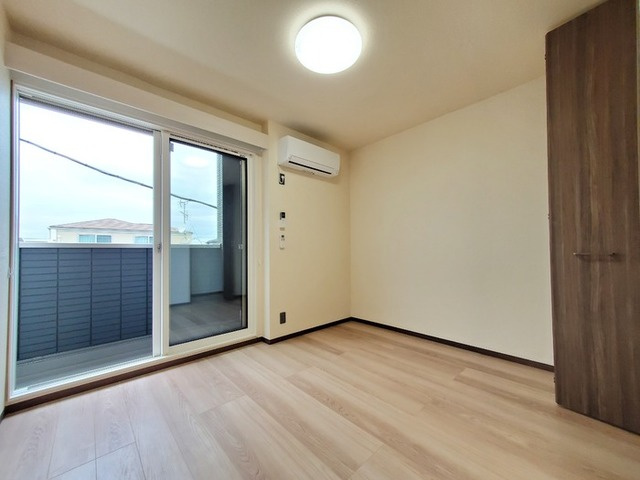 ゆずり葉の寝室|オールフローリングです！