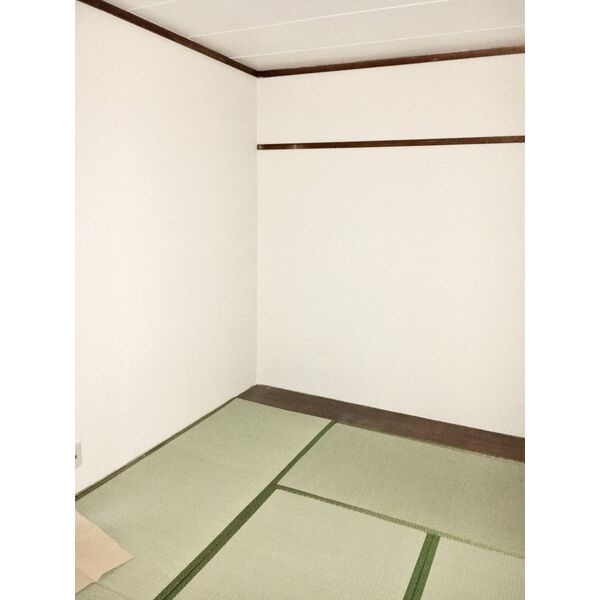 コーポ美芳の居間・リビング