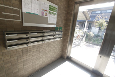 【エントランス】 | ノーブル参番館