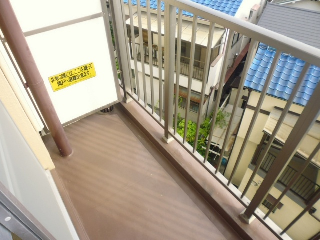 リアルテ霞ヶ丘のバルコニー