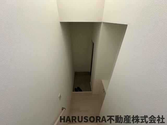 宮之阪１棟アパートの玄関
