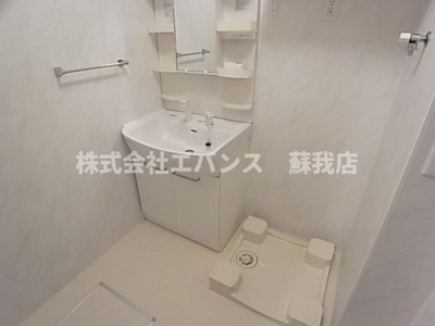 【独立洗面台】 | フェリオ・ヴィアーレ | 独立洗面台、朝の身支度には欠かせません