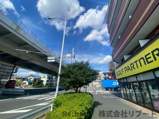 リバティの外観