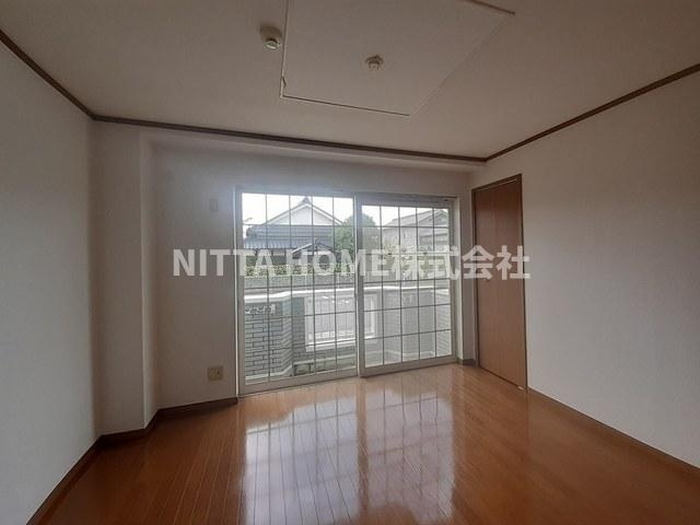 シャンド・フルーレａｉの内装|エアコン１台設置しています◎