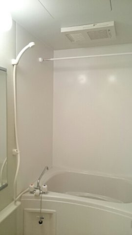 クレメント・エヌ　Ａの浴室