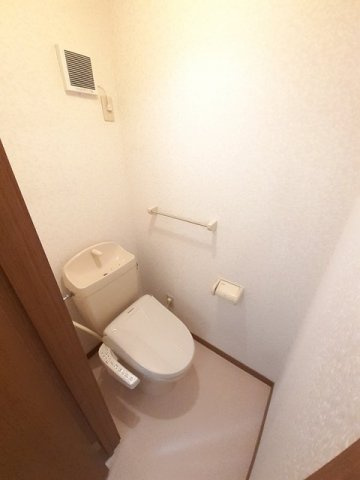 アブニ－ル　Ｓａｄａｏｋａのトイレ