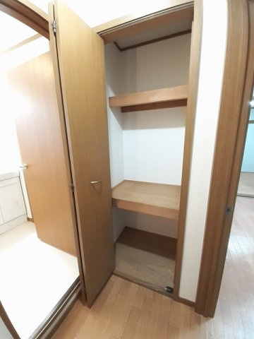 アブニ－ル　Ｓａｄａｏｋａのその他