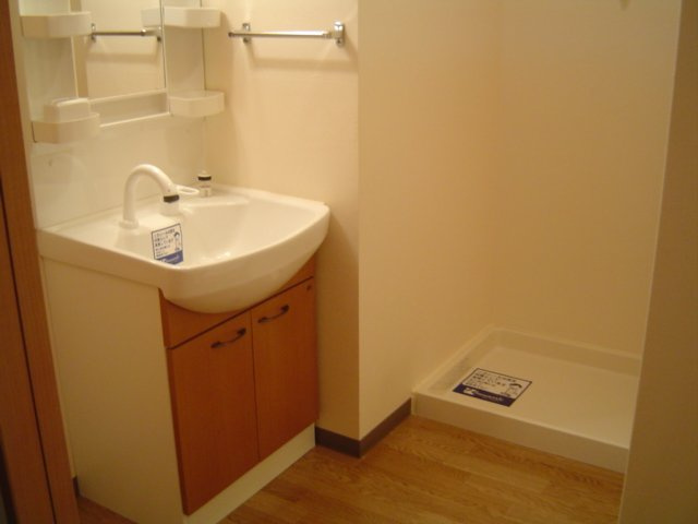 G-stage　四国中央　弐番館の洗面所|洗髪洗面化粧台