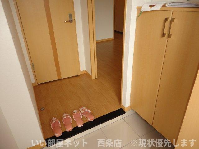 レジデンス萩生の玄関|玄関