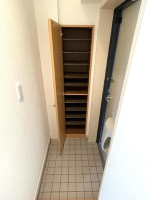 【玄関】 | リューレント久米・