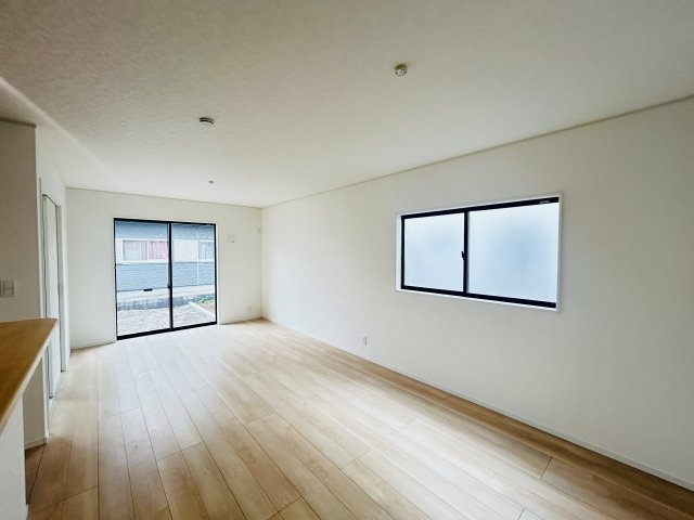 新築　桐生市広沢町第18　クレイドルガーデン　１号棟の居間・リビング|桐生市広沢町第18　クレイドルガーデン　