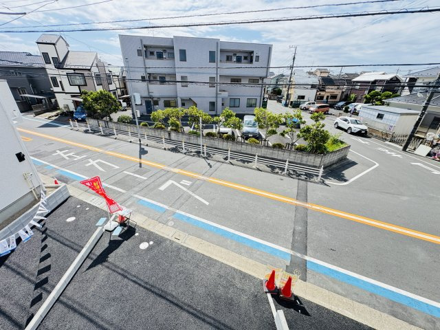 葛飾区西水元６丁目新築戸建【幸田小学校：6分】の展望|バルコニーより道路側眺望・南道路で日当たり良好♪