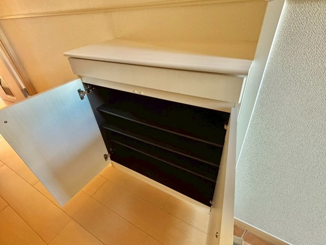 サンリット・ヴィラ神屋の玄関
