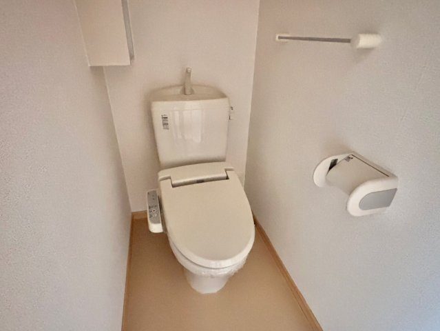 サンリット・ヴィラ神屋のトイレ