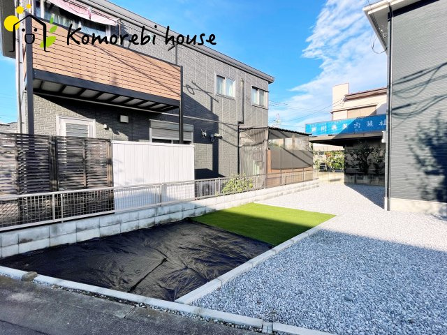 川島町上井草　中古一戸建ての駐車場|2025/11/1　撮影