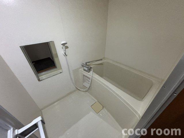 アルメリア岡部　IIの浴室