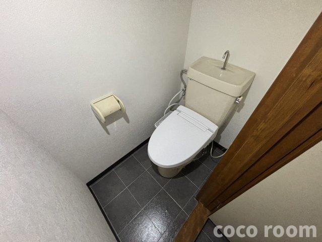 アルメリア岡部　IIのトイレ