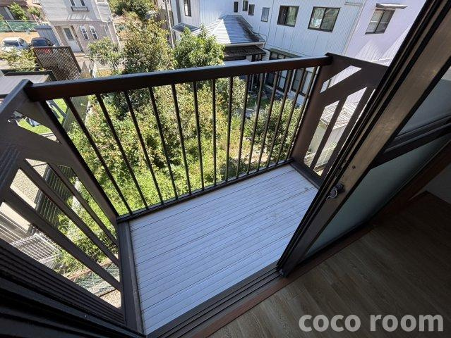 アルメリア岡部　IIのバルコニー