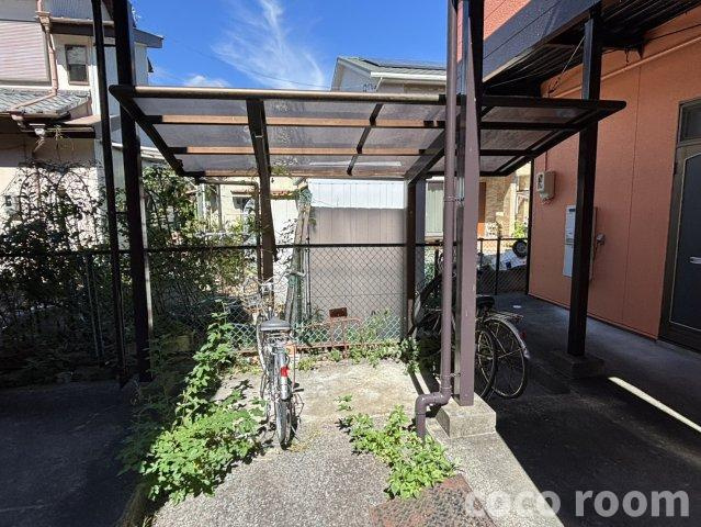 アルメリア岡部　IIの庭