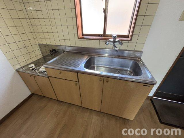 アルメリア岡部　IIのキッチン